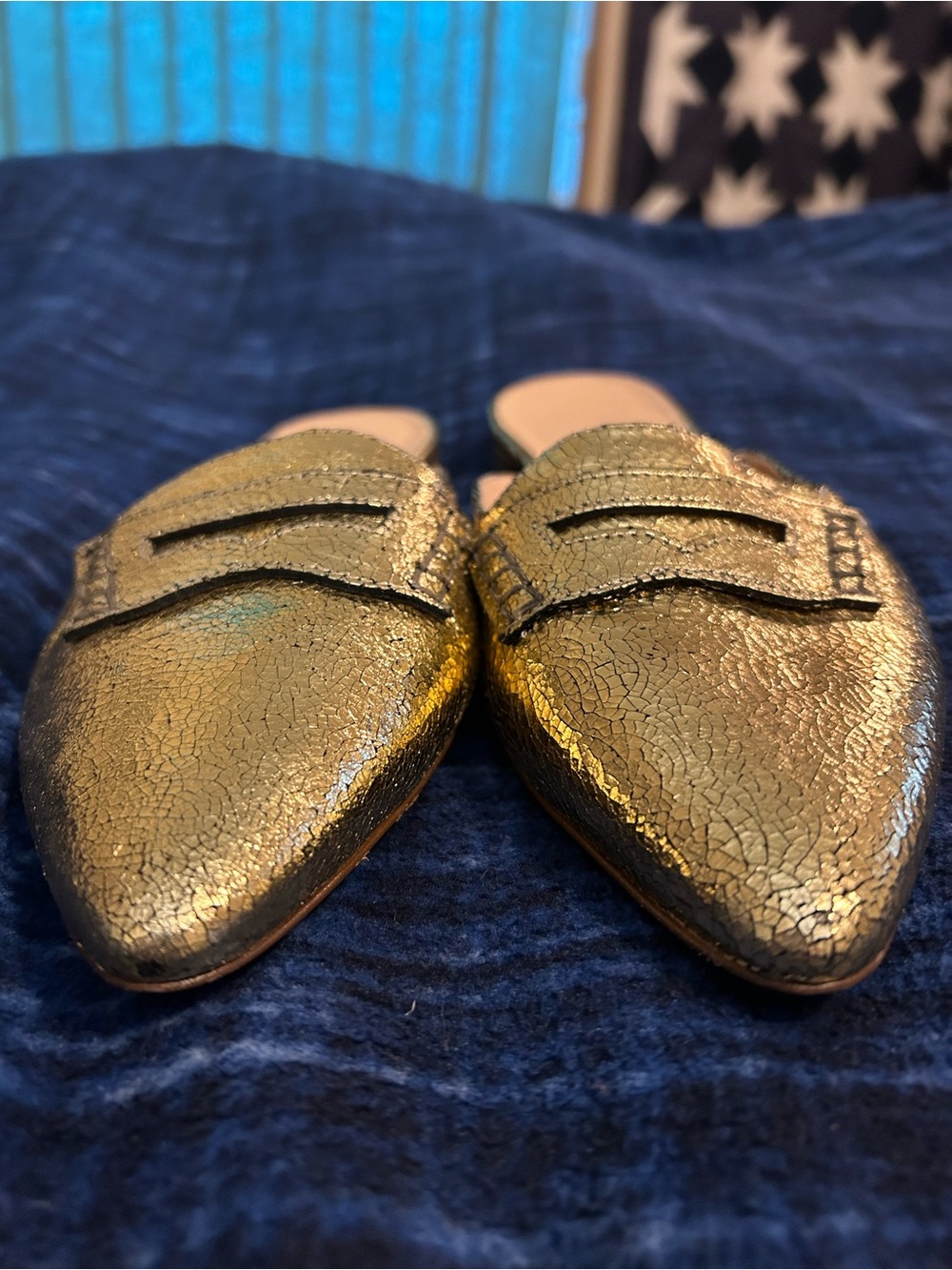 NWOT J Crew Crackled Metallic Gold Pointed-Toe Mule Loafers - Picture 3 of 9